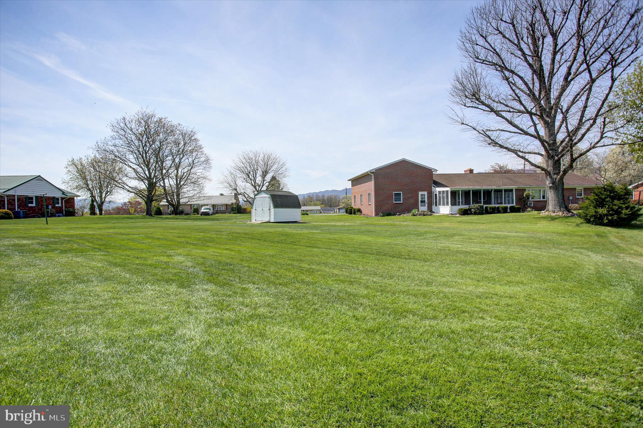 MERCERSBURG - Residential