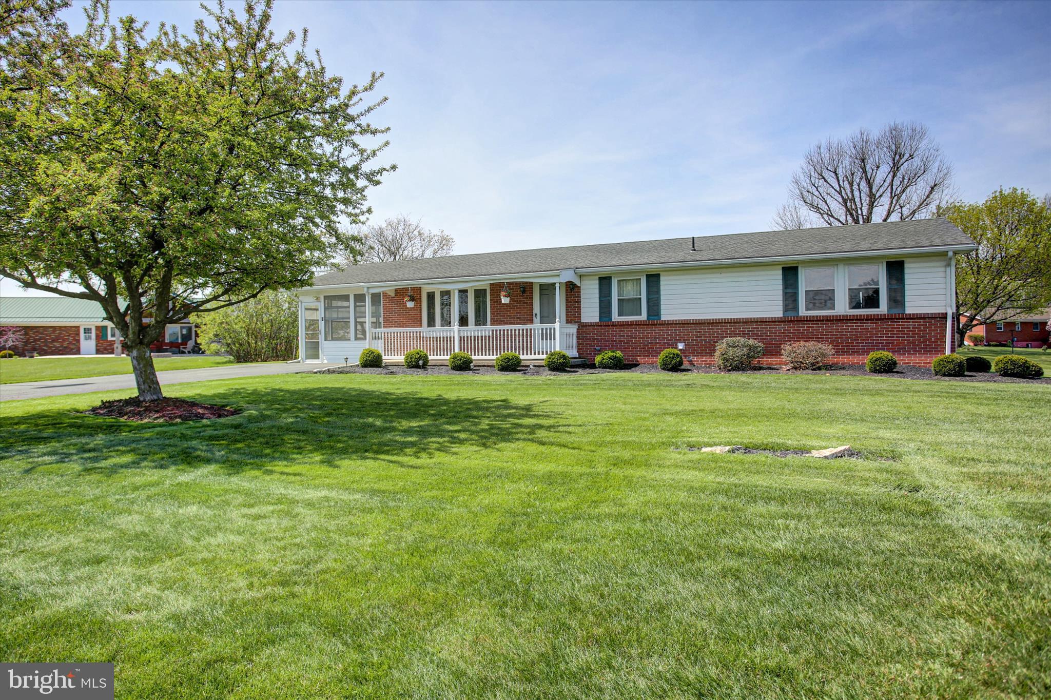 MERCERSBURG - Residential