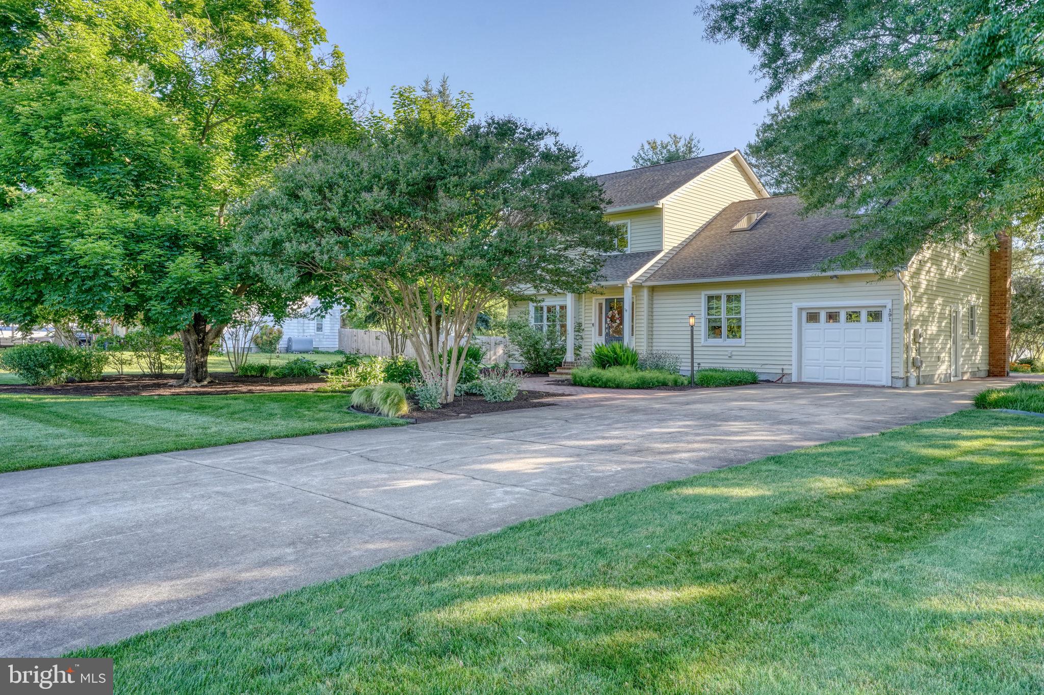 191 HICKORY DALE DRIVE