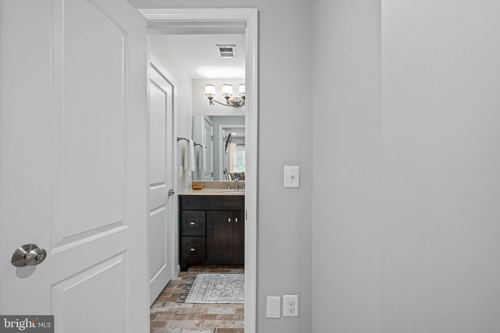 WENTWORTH GREEN - Residential