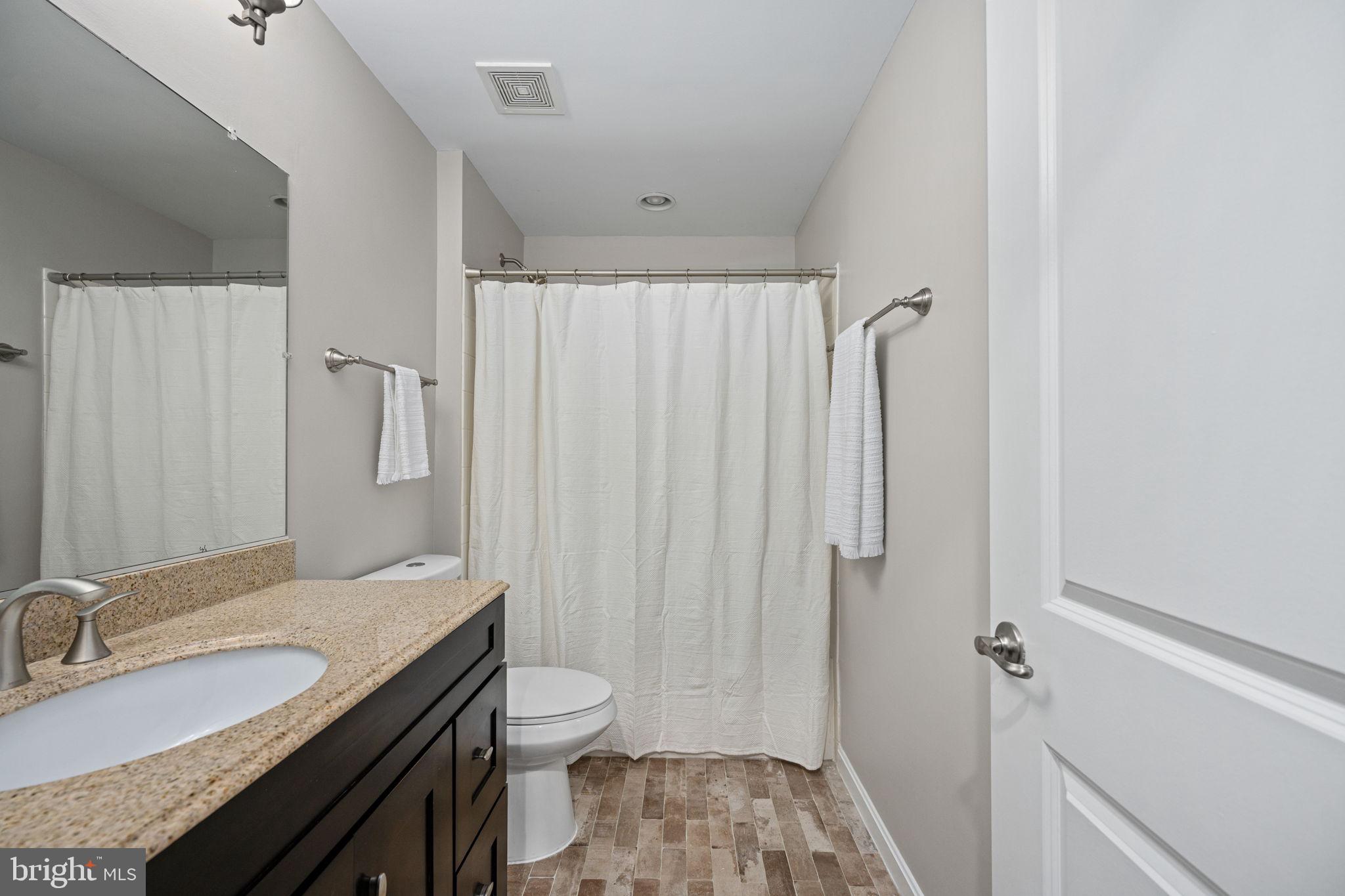 WENTWORTH GREEN - Residential