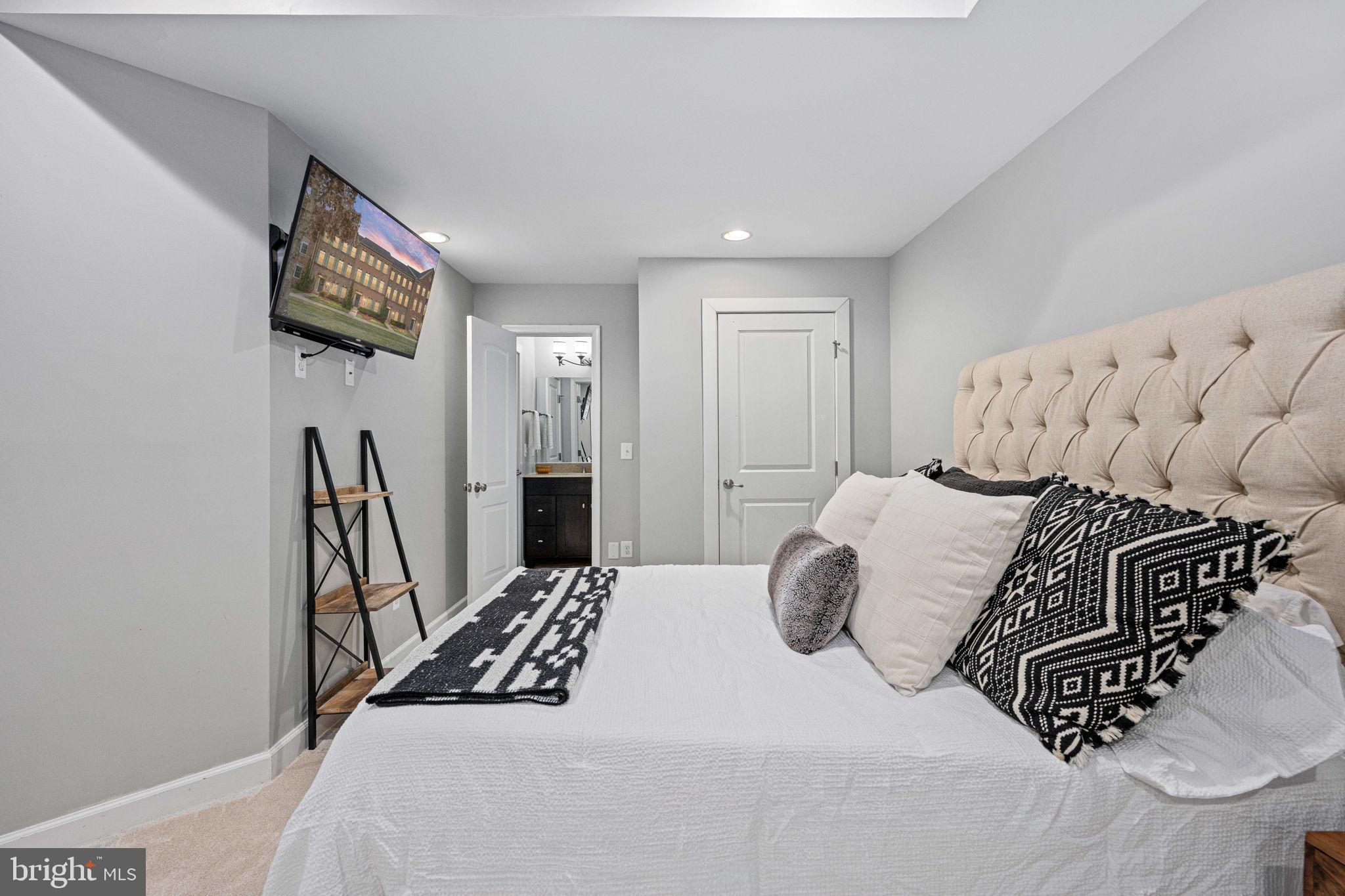 WENTWORTH GREEN - Residential