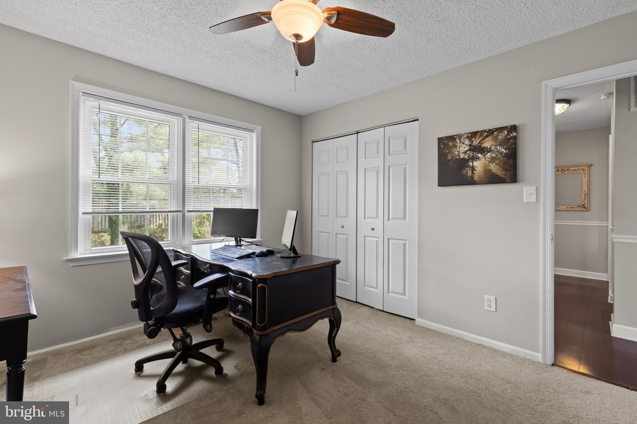 HUNT RIDGE - Residential