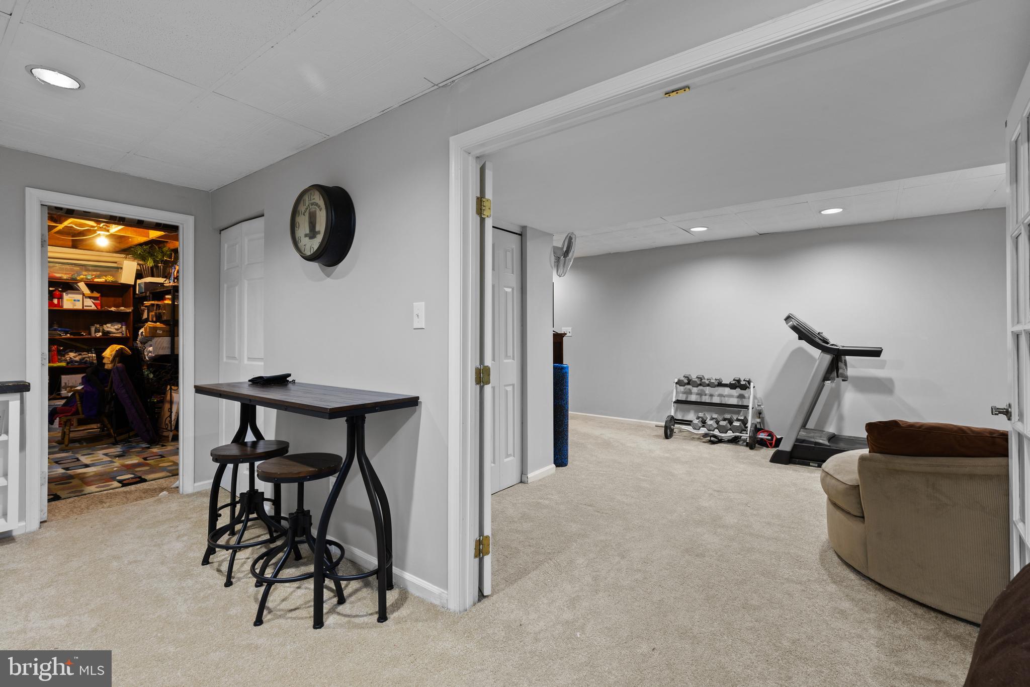 HUNT RIDGE - Residential