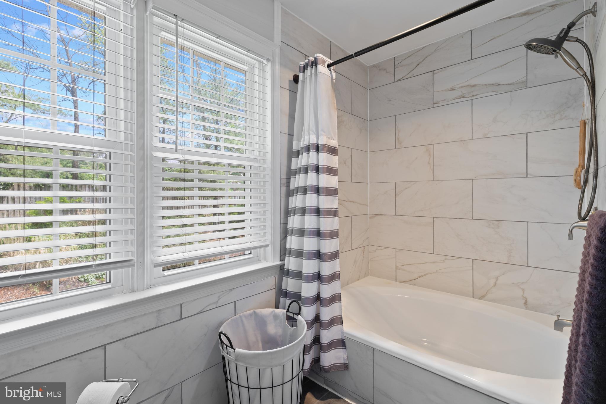 HUNT RIDGE - Residential