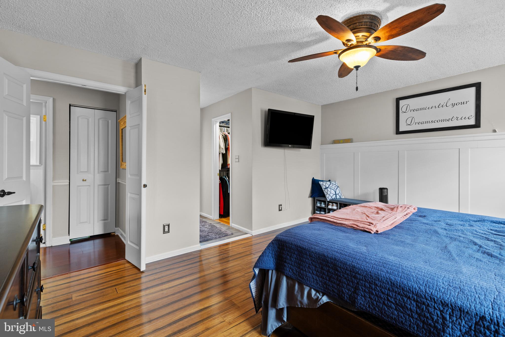 HUNT RIDGE - Residential