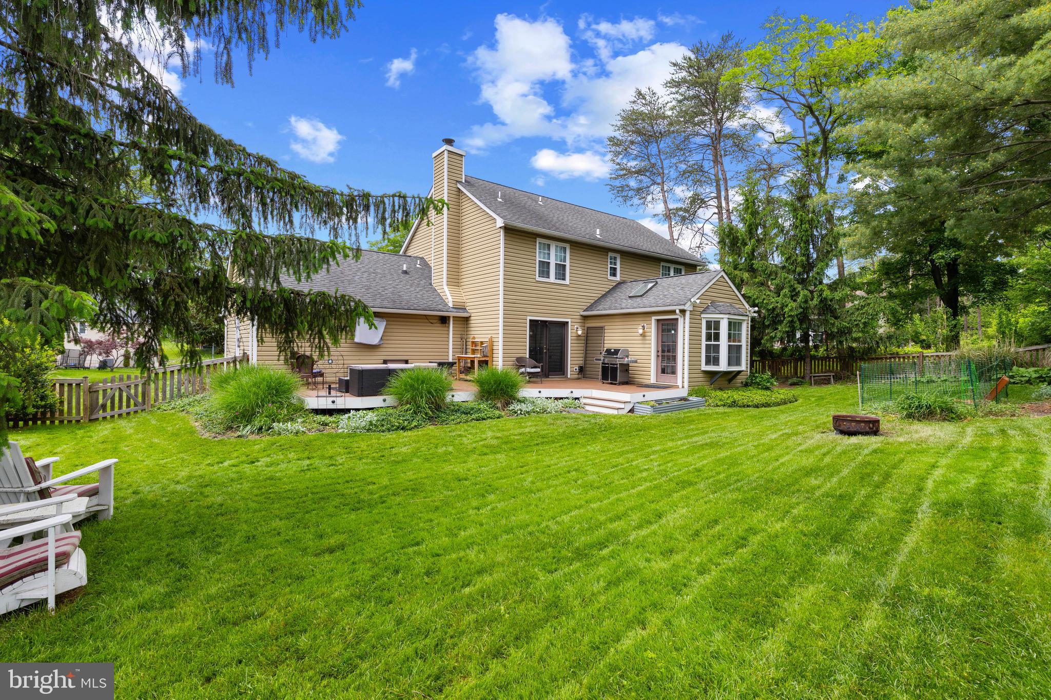 HUNT RIDGE - Residential