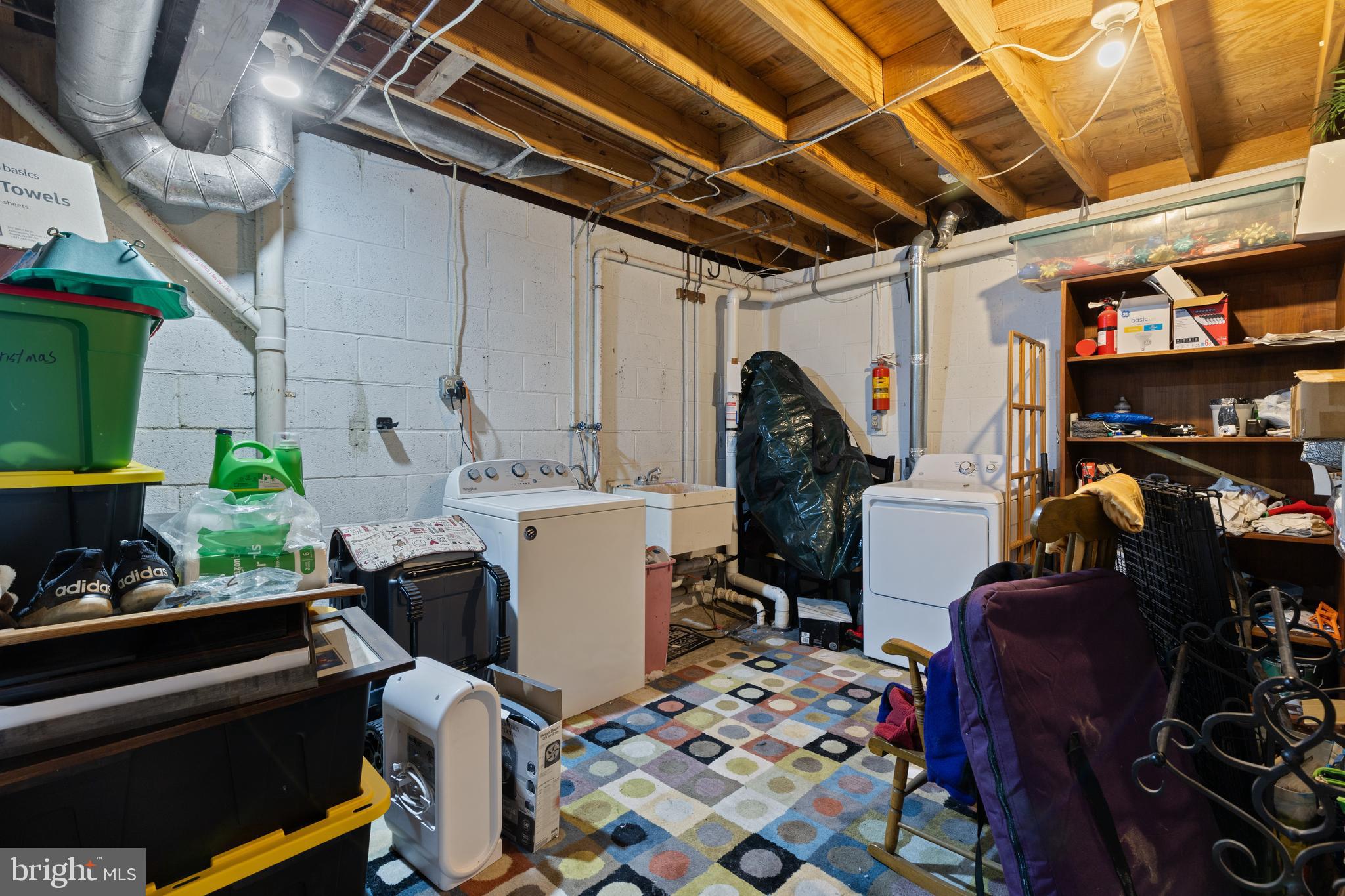 HUNT RIDGE - Residential