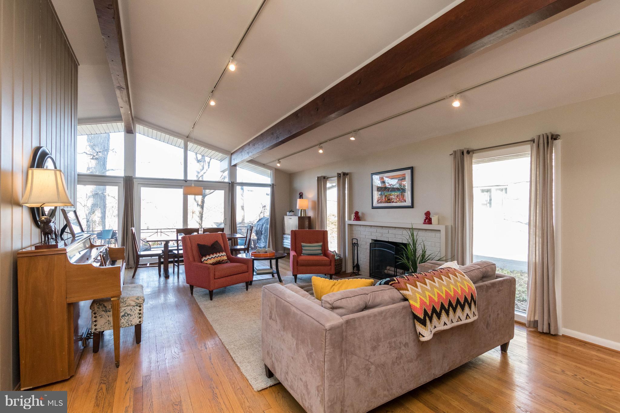 STONELEIGH - Residential