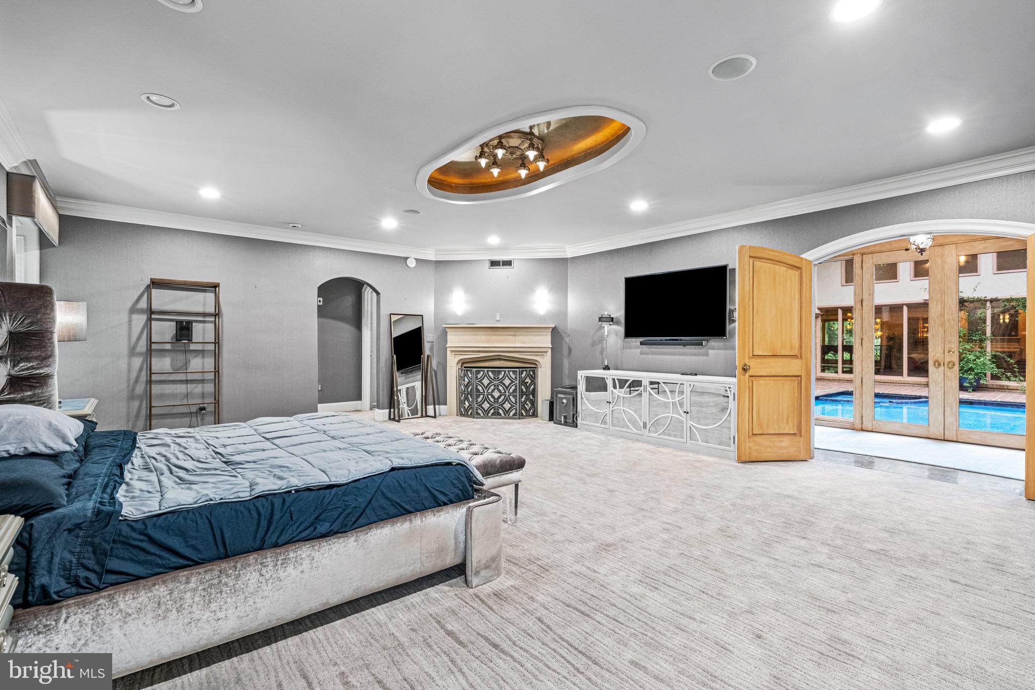 MERION GOLF ESTATES - Residential