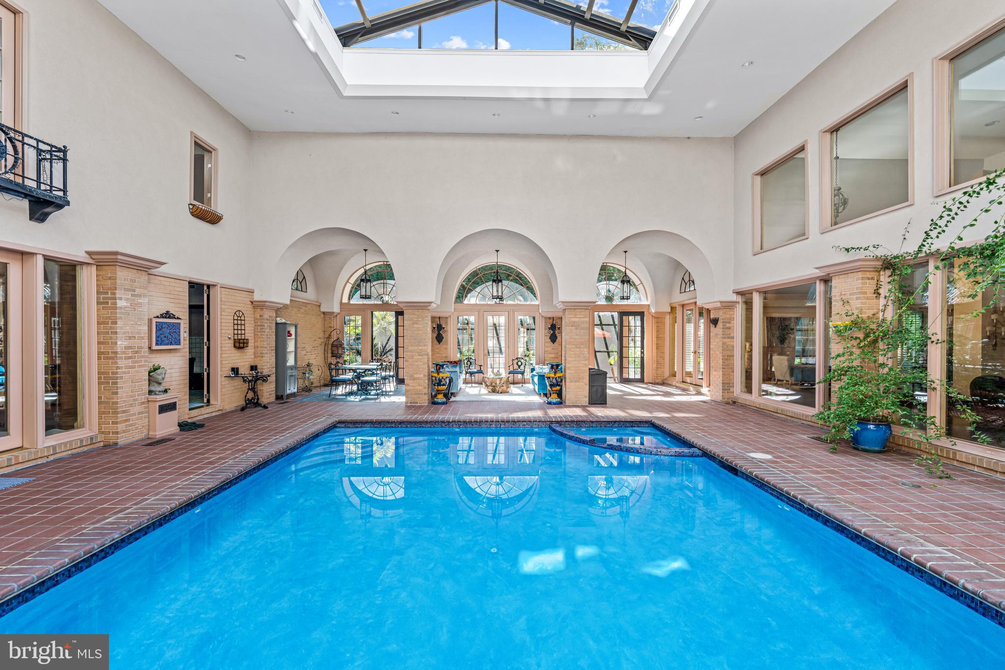 MERION GOLF ESTATES - Residential