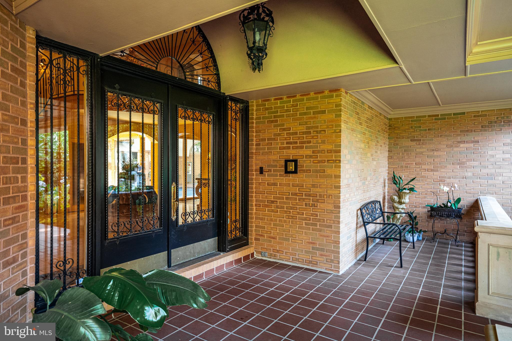 MERION GOLF ESTATES - Residential