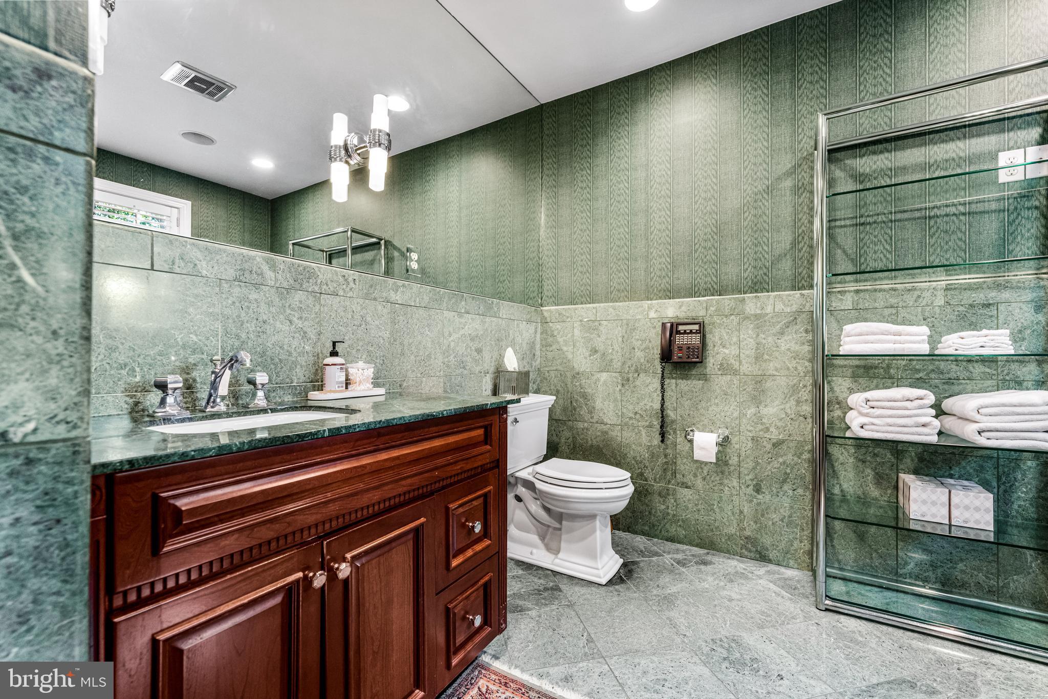 MERION GOLF ESTATES - Residential