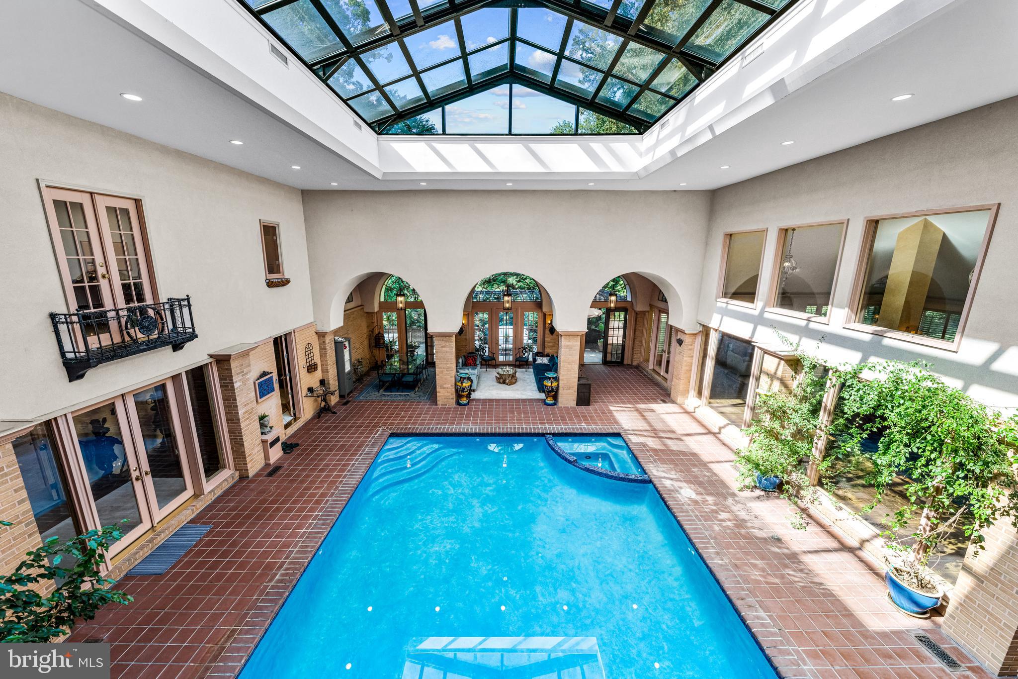 MERION GOLF ESTATES - Residential