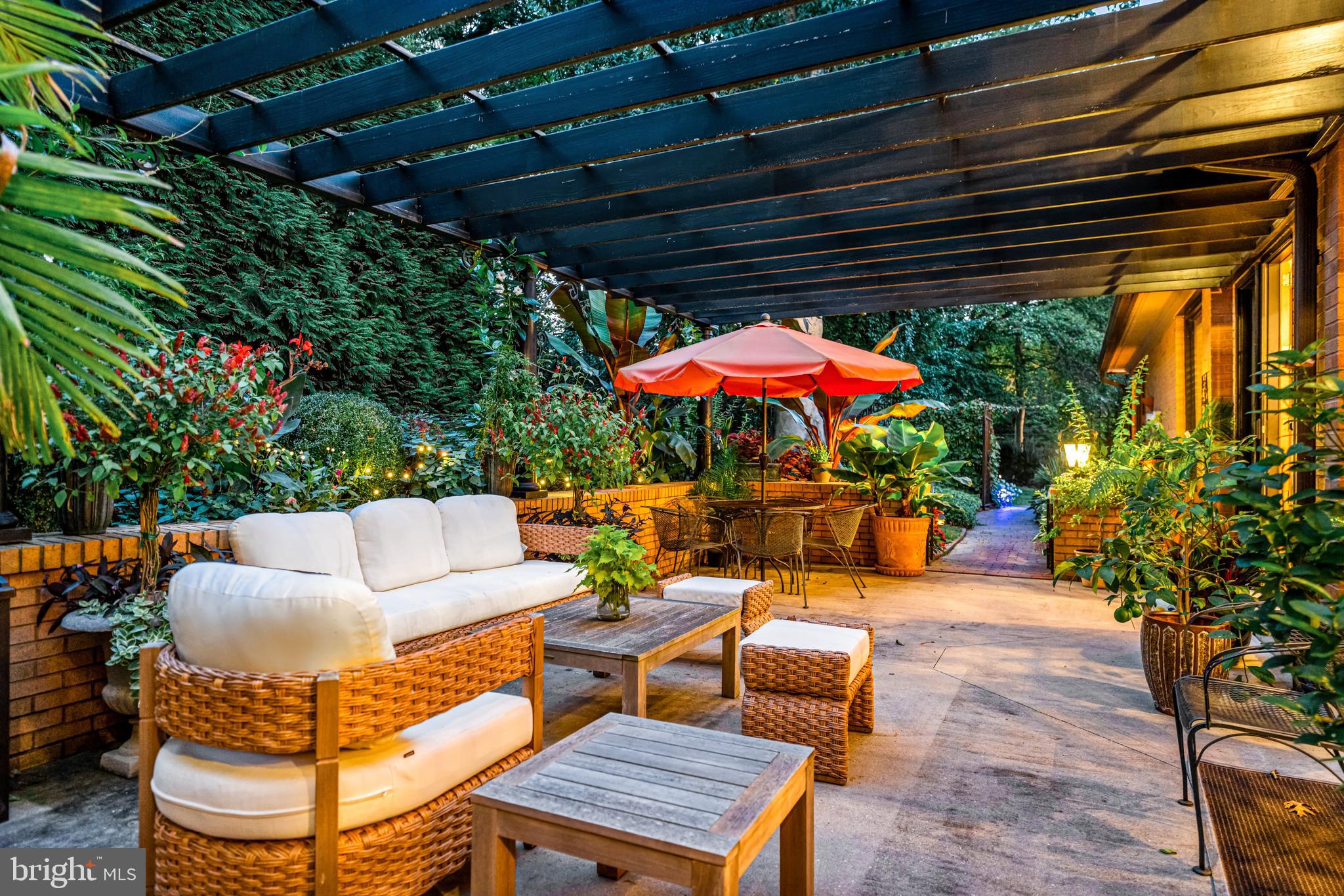 MERION GOLF ESTATES - Residential