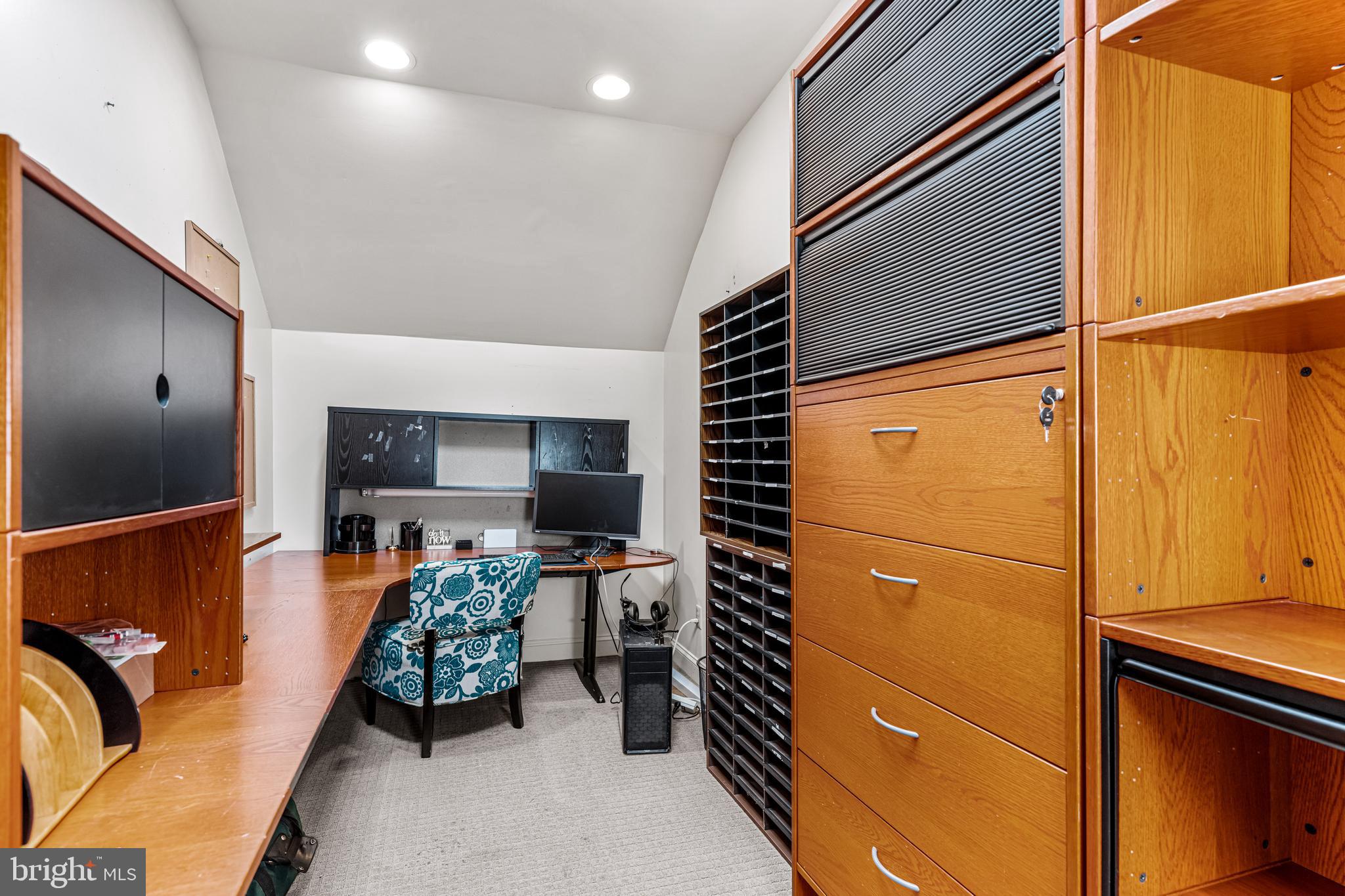 MERION GOLF ESTATES - Residential