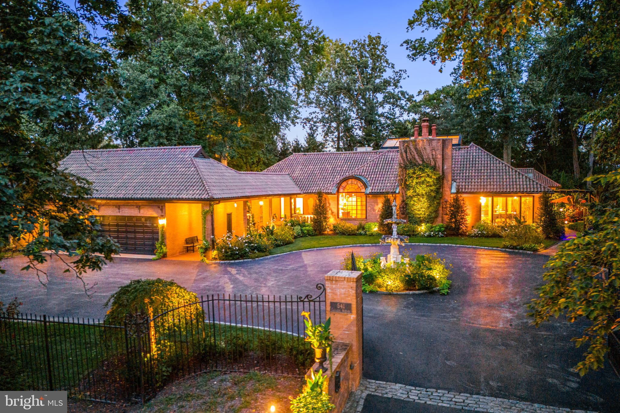 MERION GOLF ESTATES - Residential