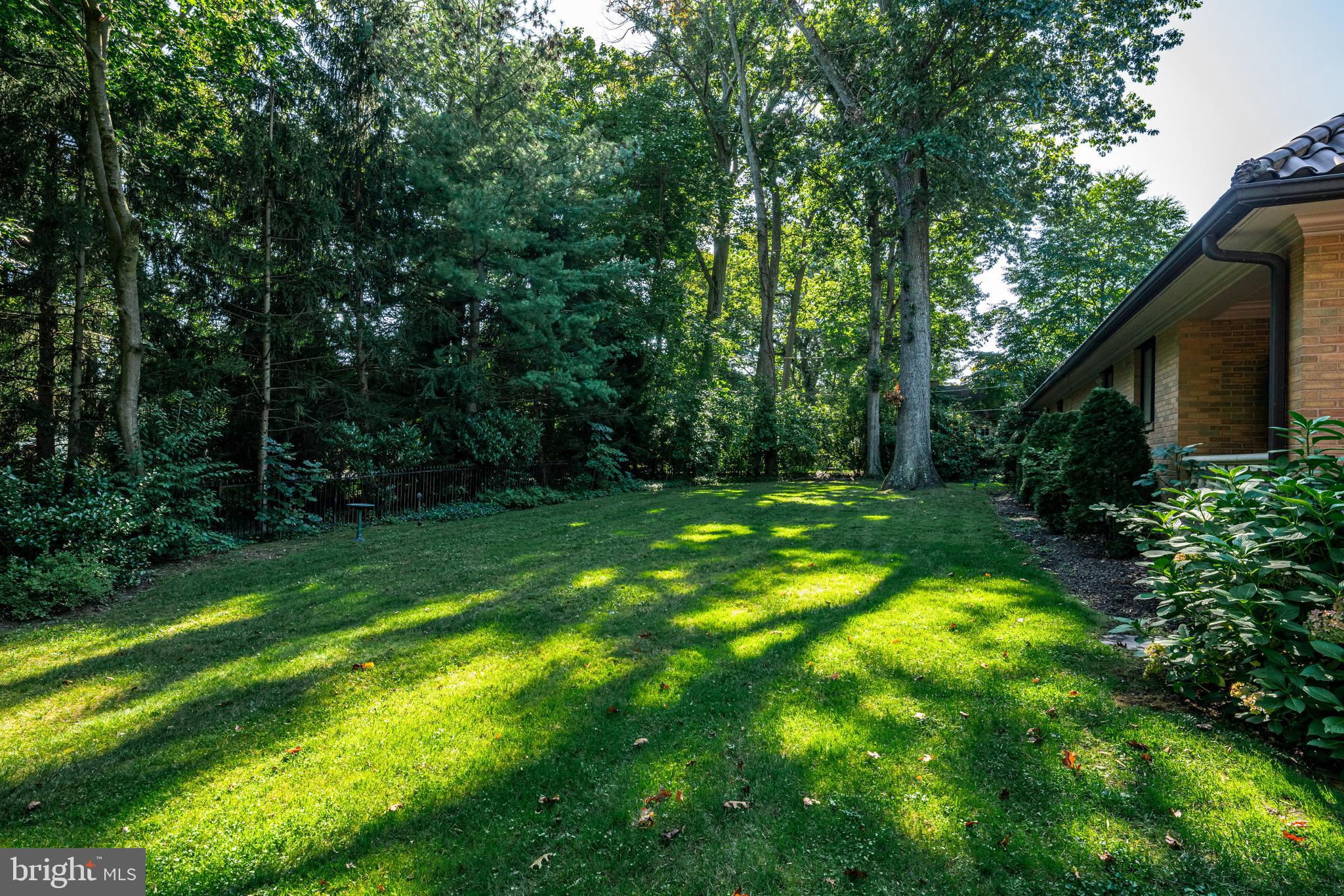 MERION GOLF ESTATES - Residential