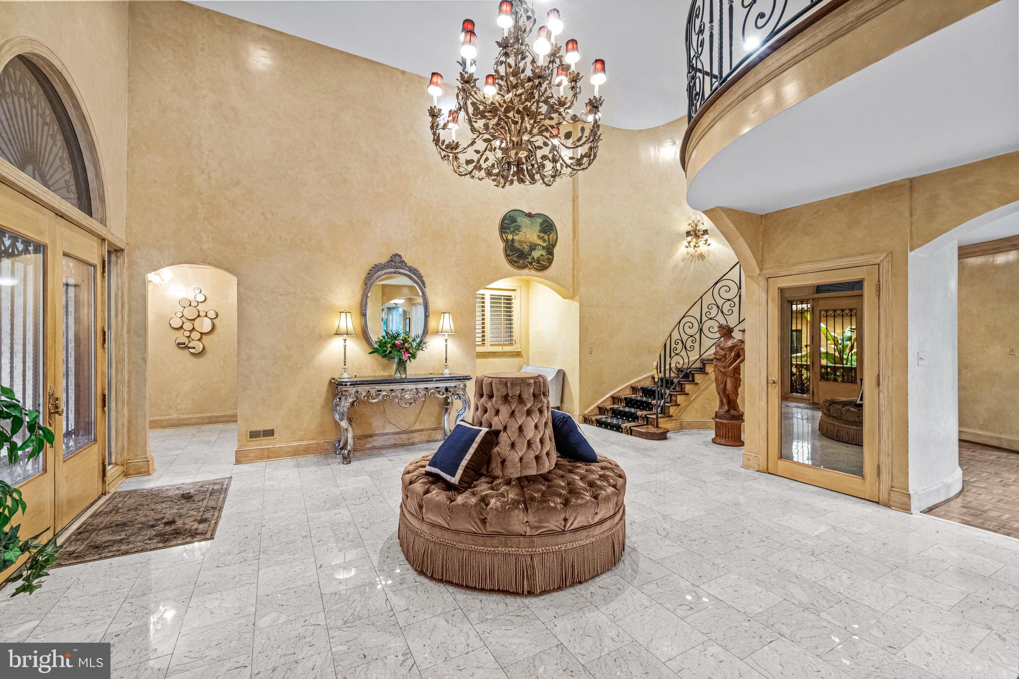 MERION GOLF ESTATES - Residential