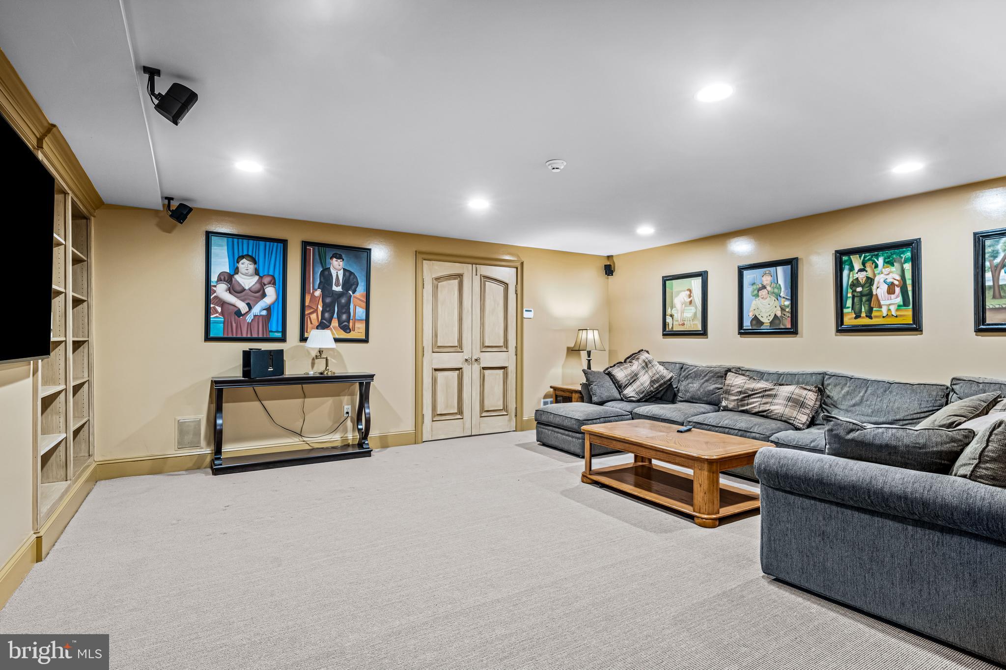 MERION GOLF ESTATES - Residential