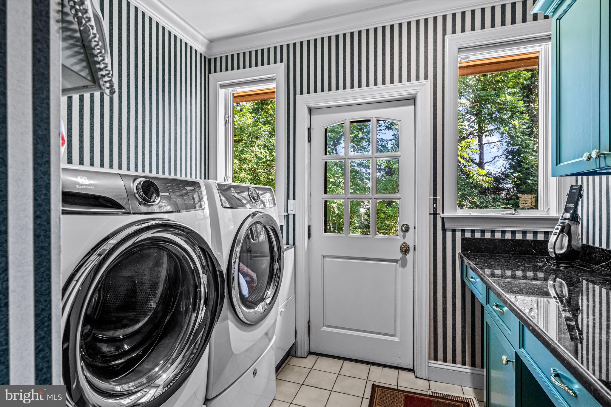 MERION GOLF ESTATES - Residential