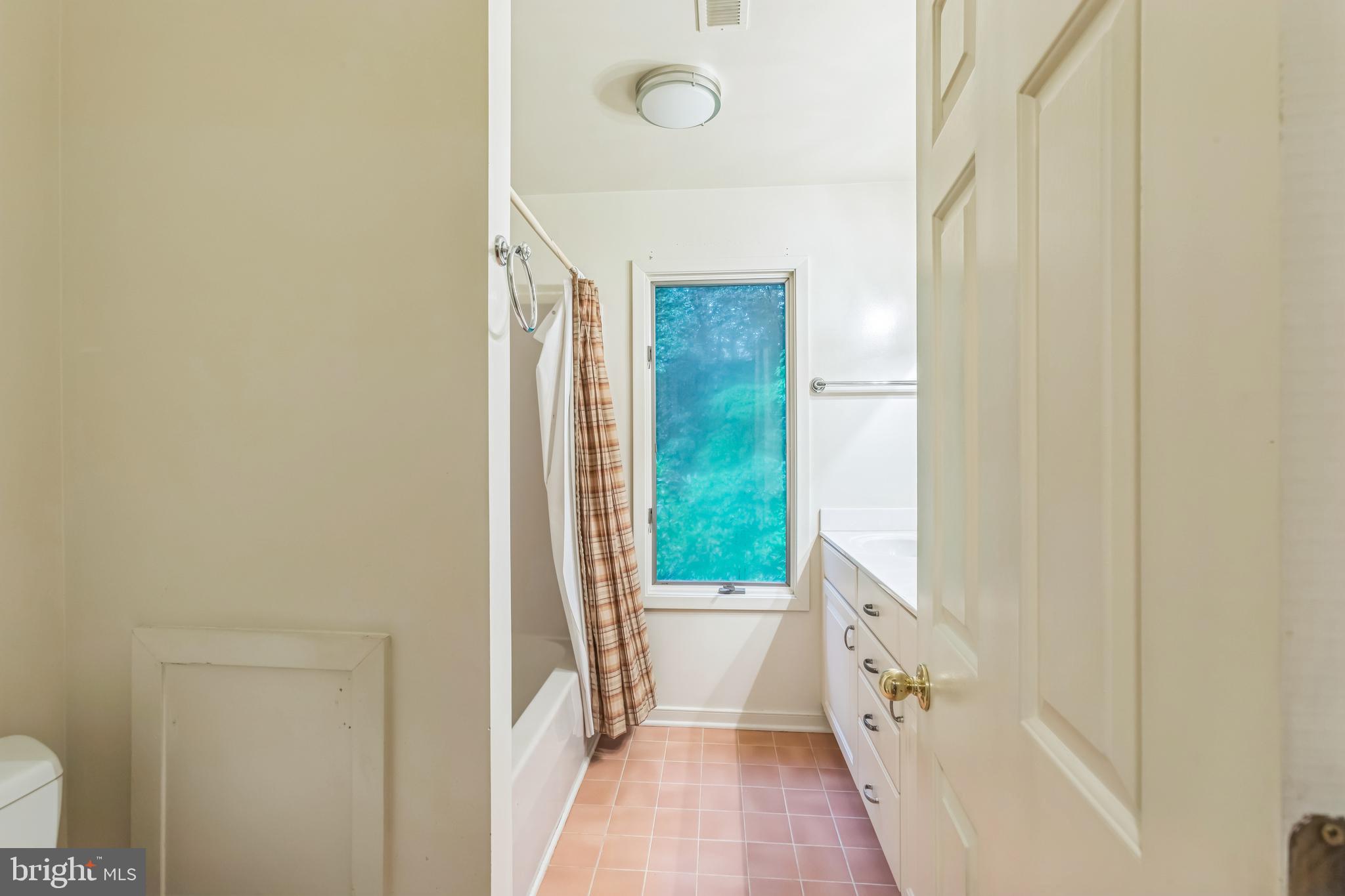 REDBUD - Residential