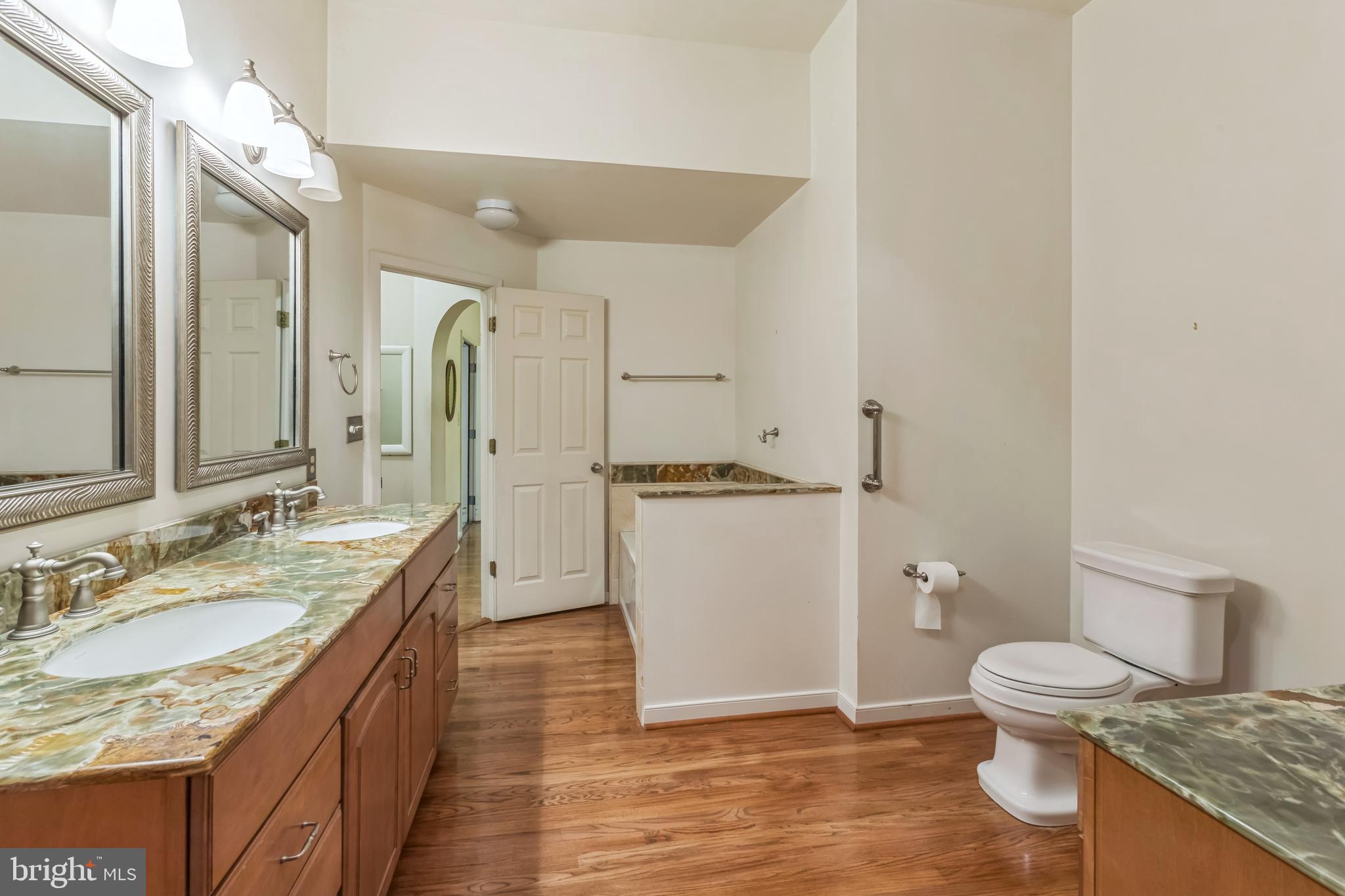 REDBUD - Residential