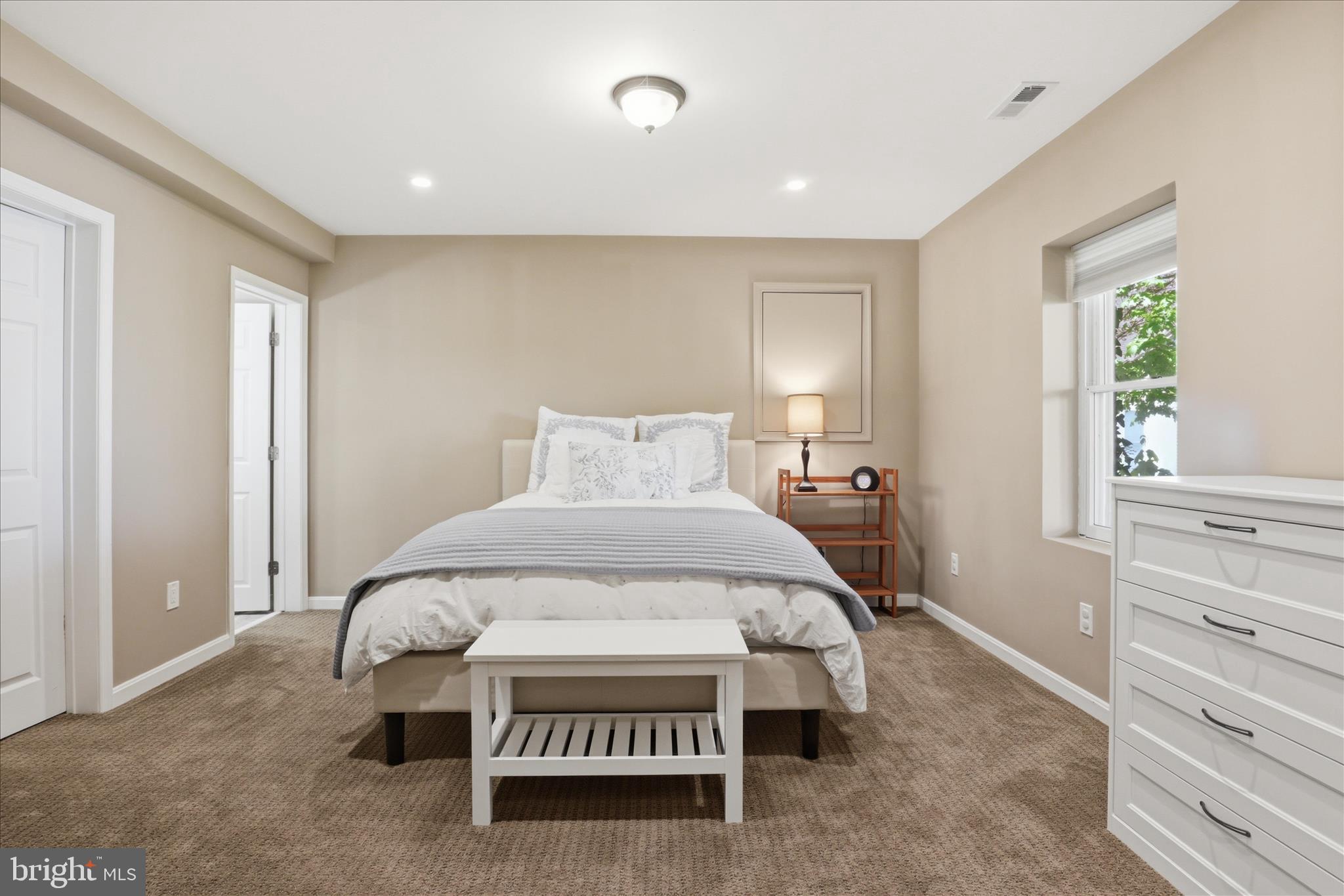 WALNUT HILL ESTATES - Residential