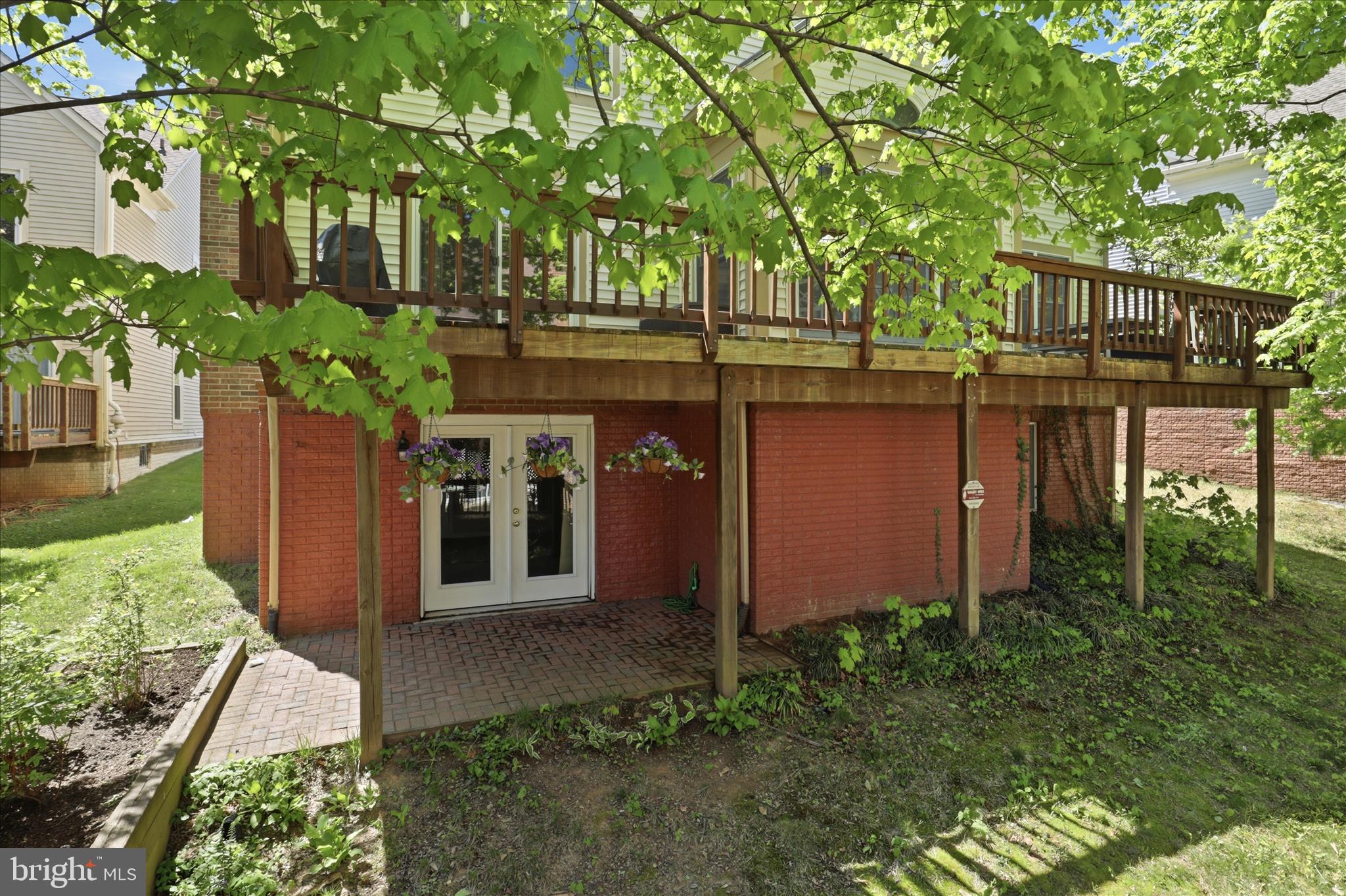 WALNUT HILL ESTATES - Residential