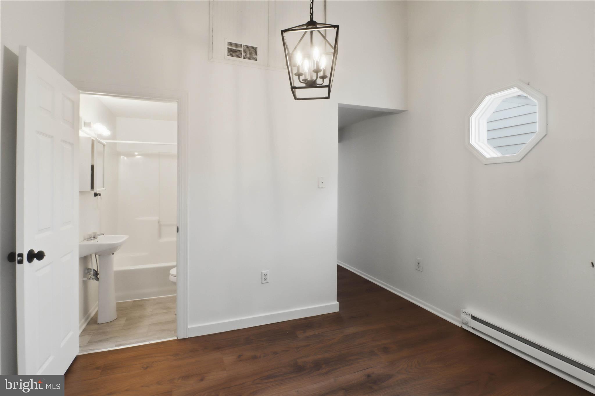 SOWE NEIGHBORHOOD / CABBAGE HILL - Residential