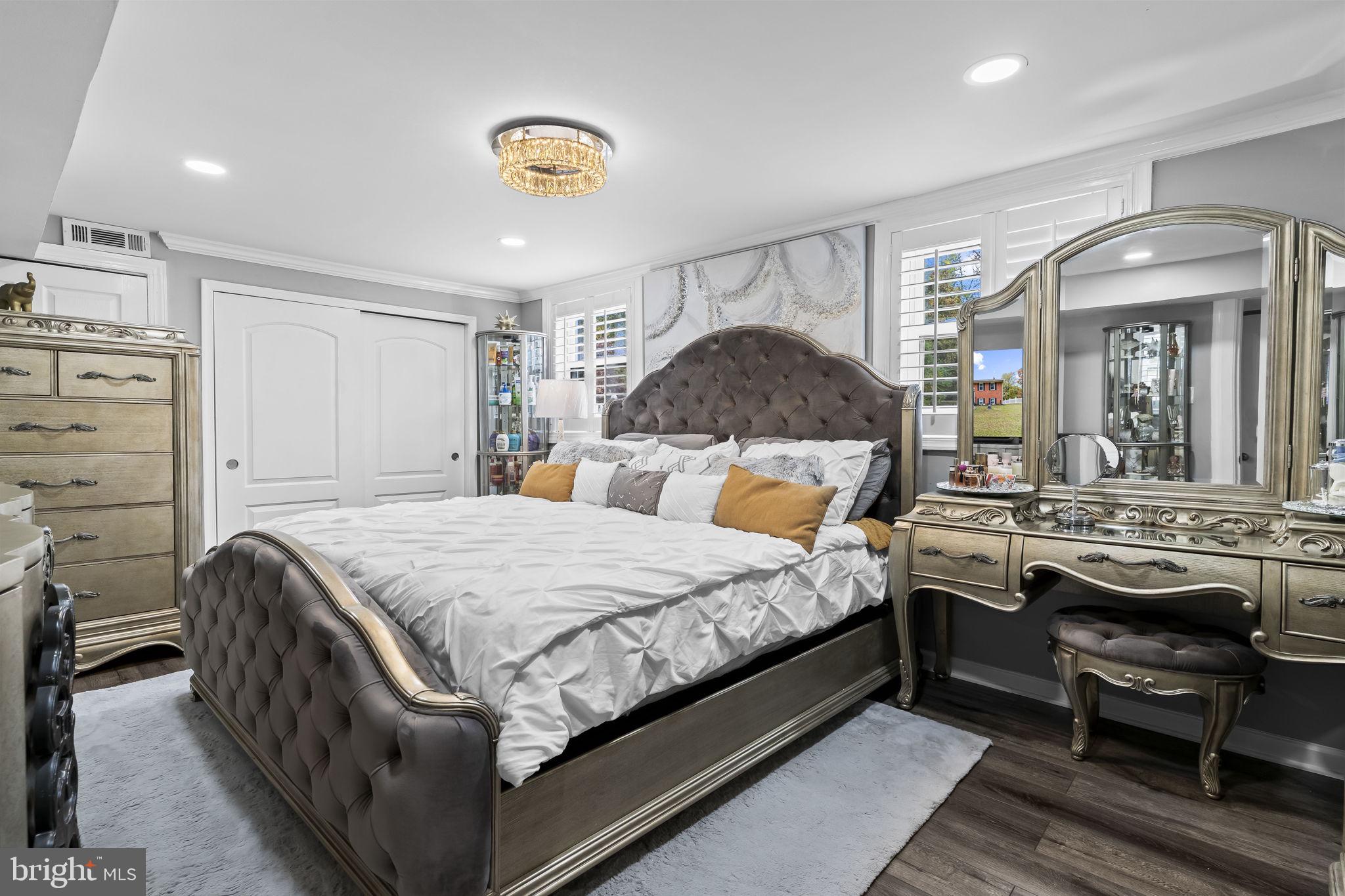 ROSEDALE ESTATES - Residential