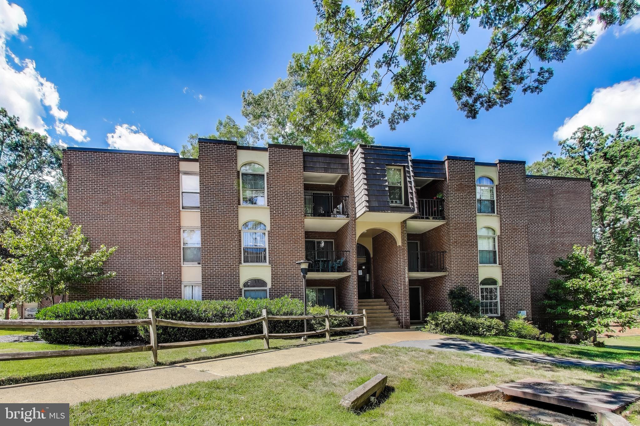 WOODBURN VILLAGE - Residential