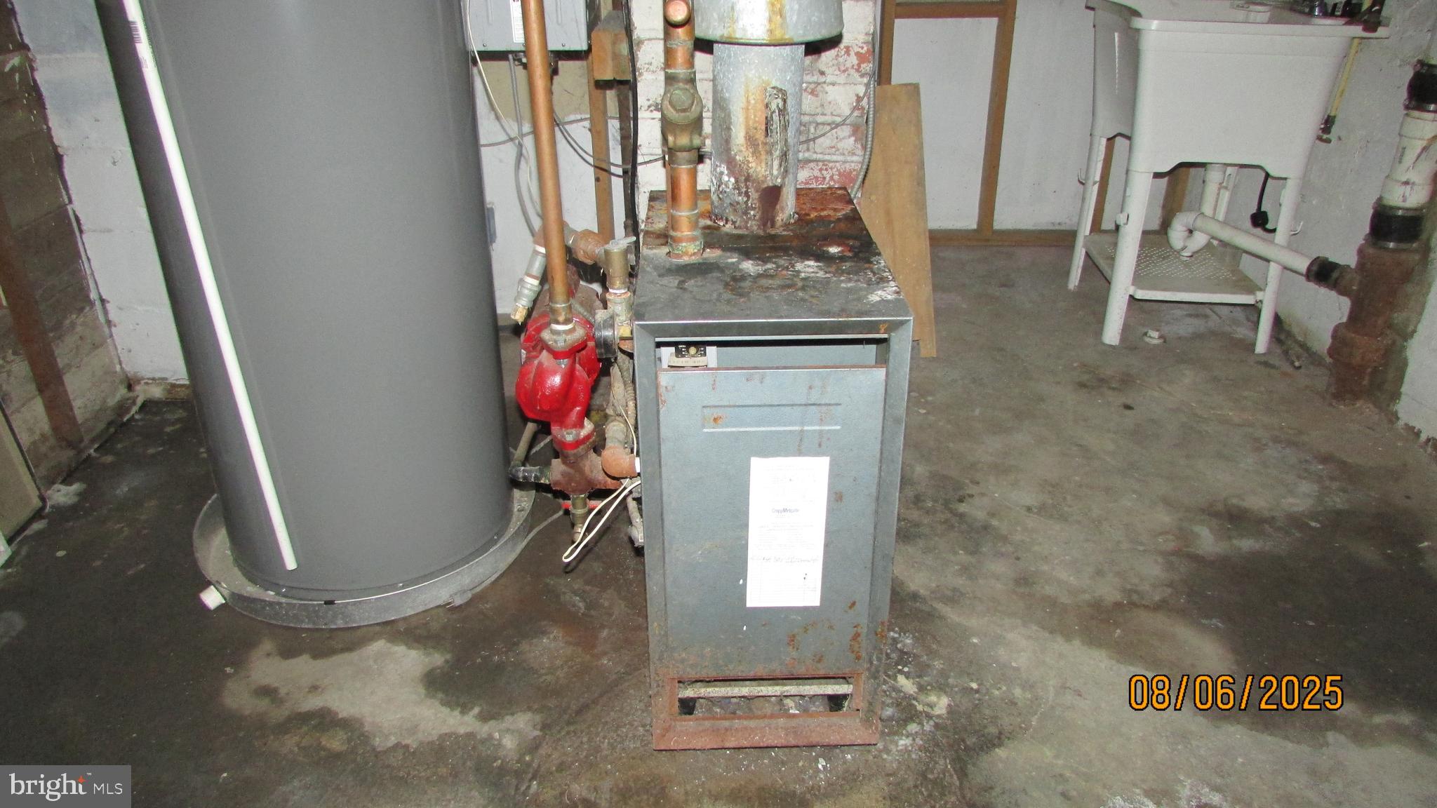 COLLEGE PARK - Residential