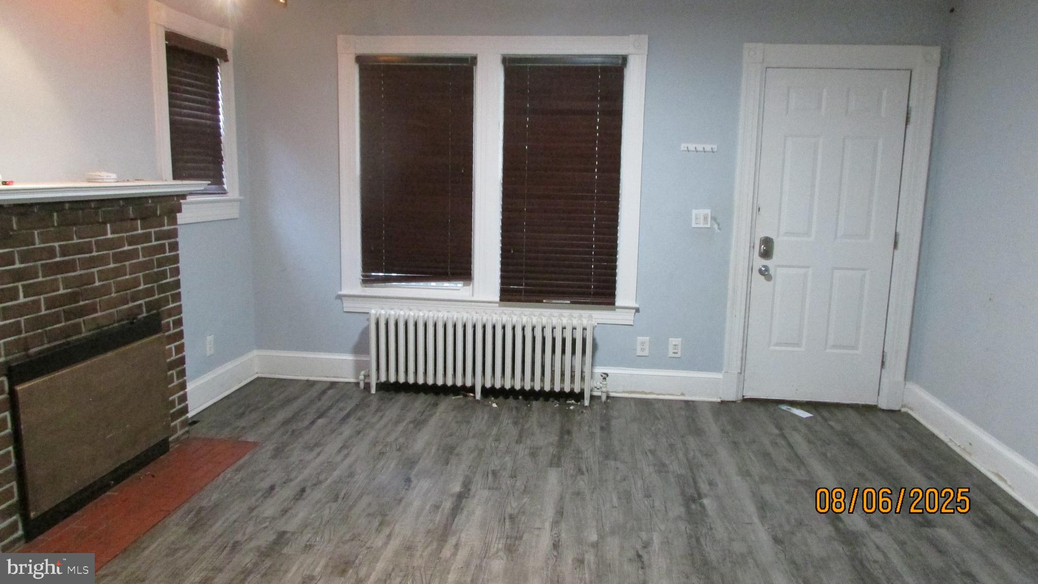 COLLEGE PARK - Residential