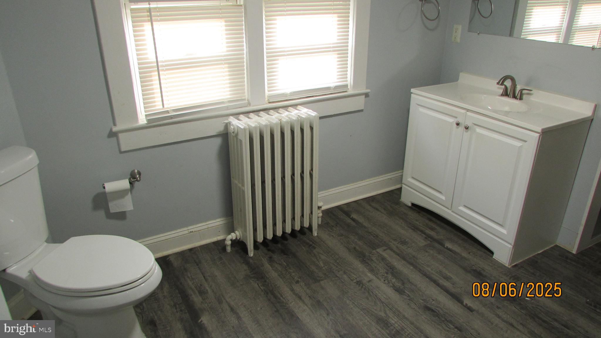 COLLEGE PARK - Residential