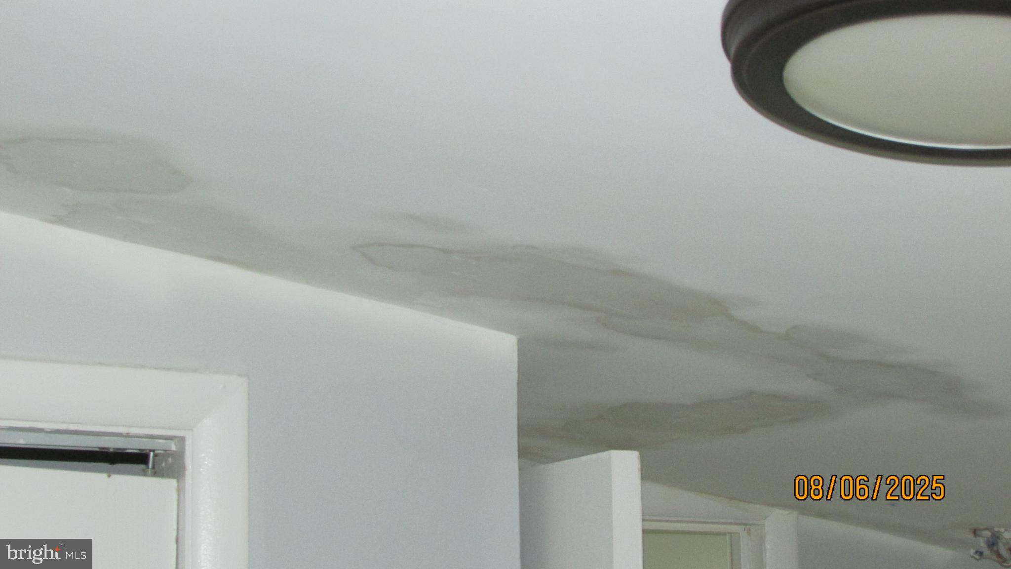 COLLEGE PARK - Residential