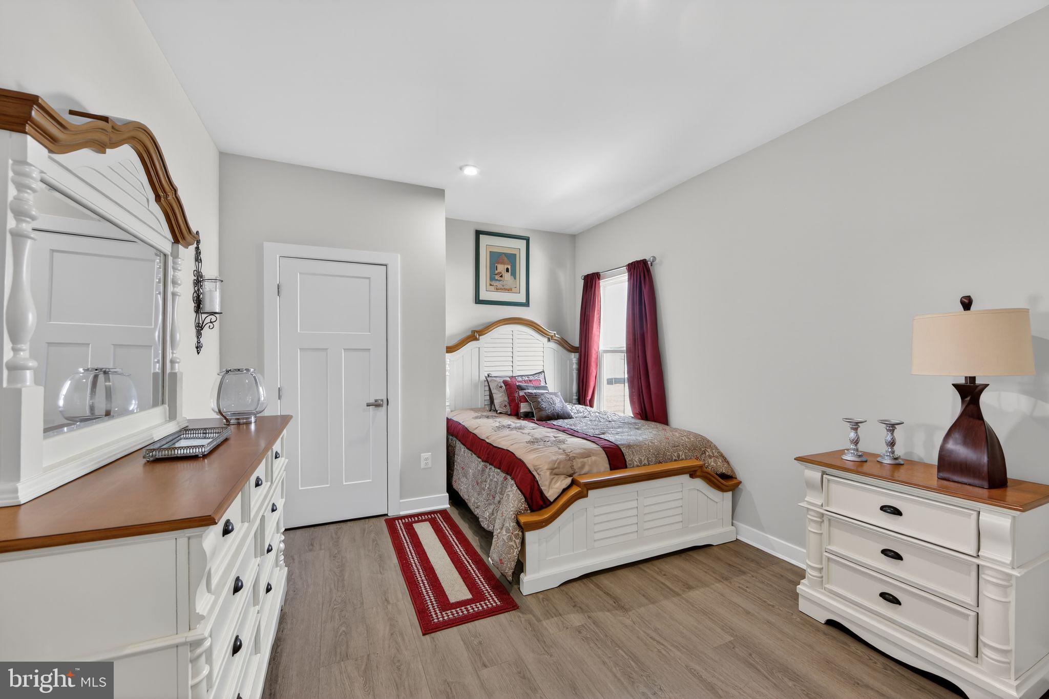 BOYDS CORNERS - Residential