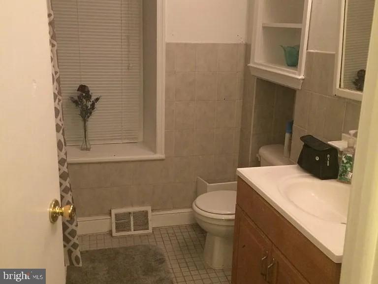 MANAYUNK - Residential Lease