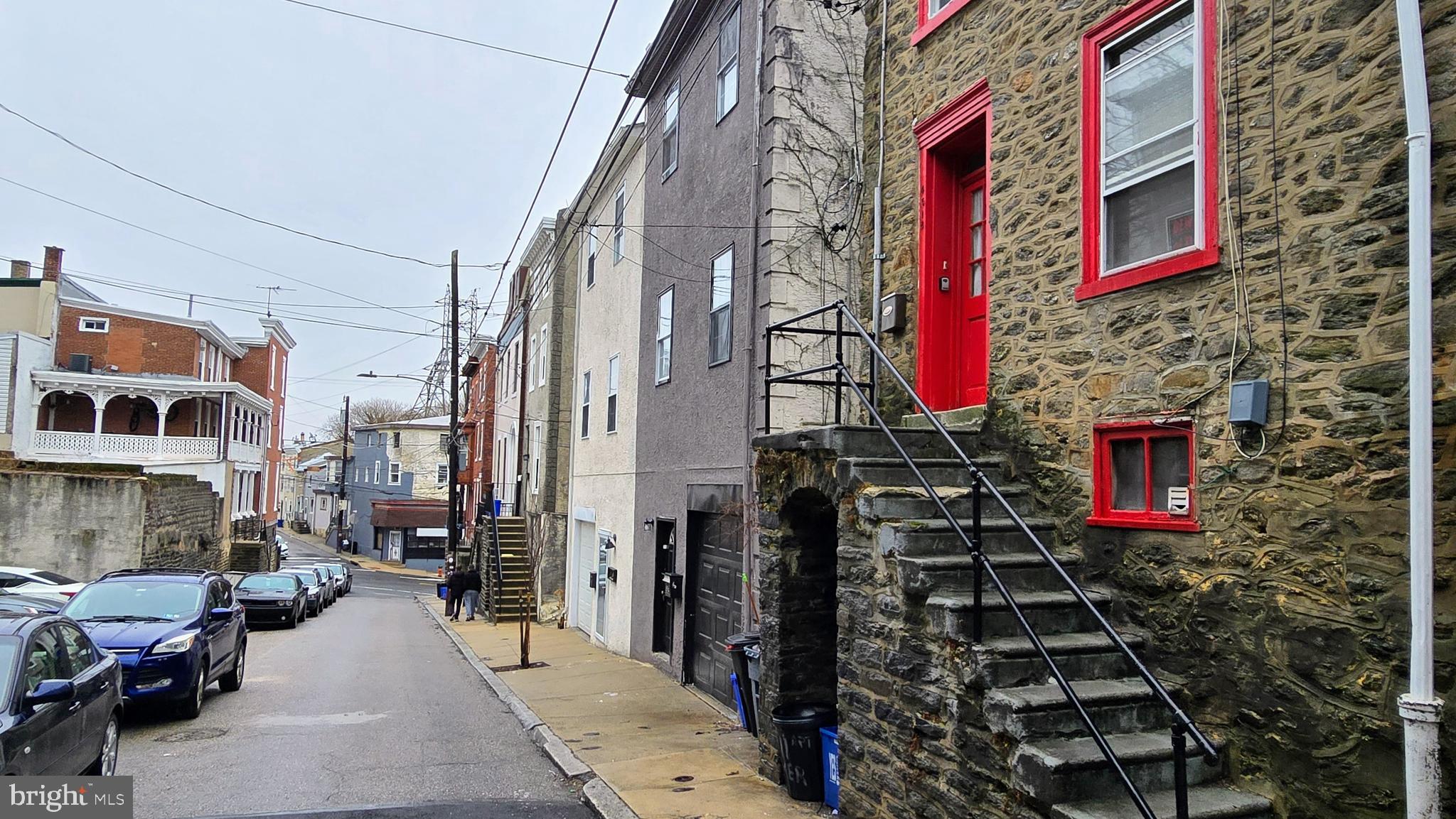 MANAYUNK - Residential Lease