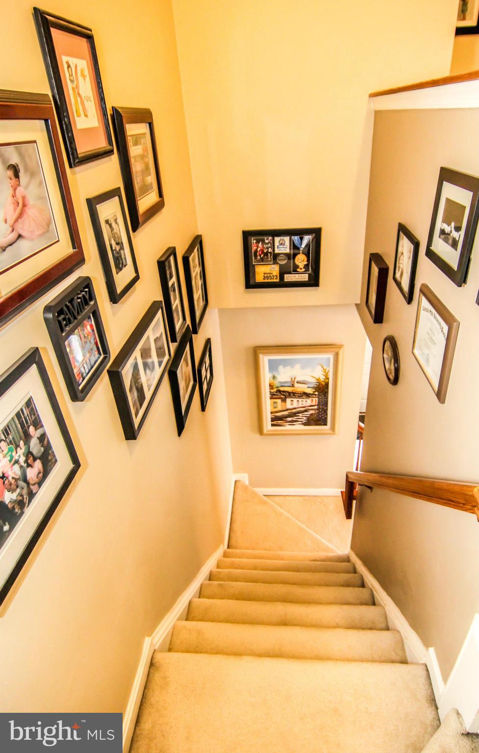 RIDGEFIELD CROSSING - Residential