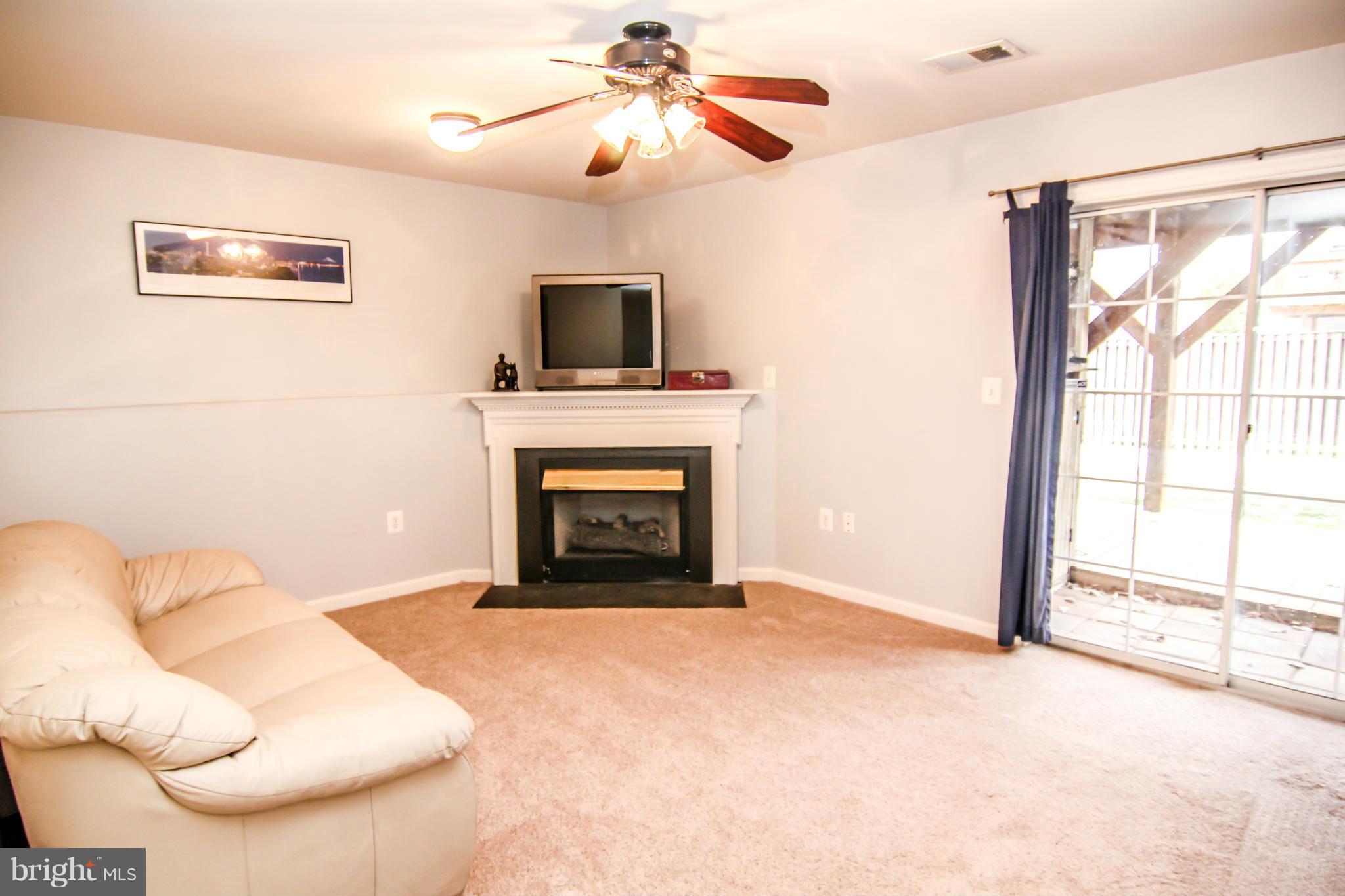 RIDGEFIELD CROSSING - Residential