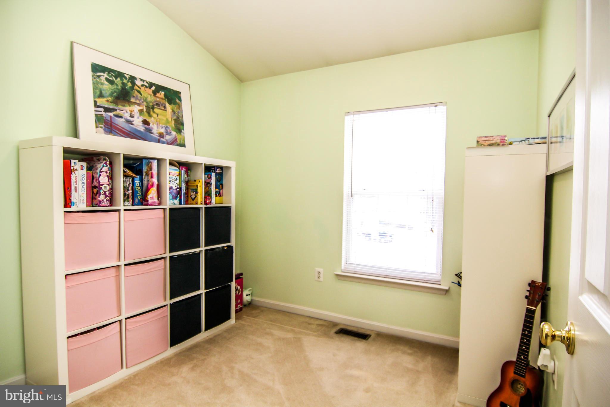 RIDGEFIELD CROSSING - Residential