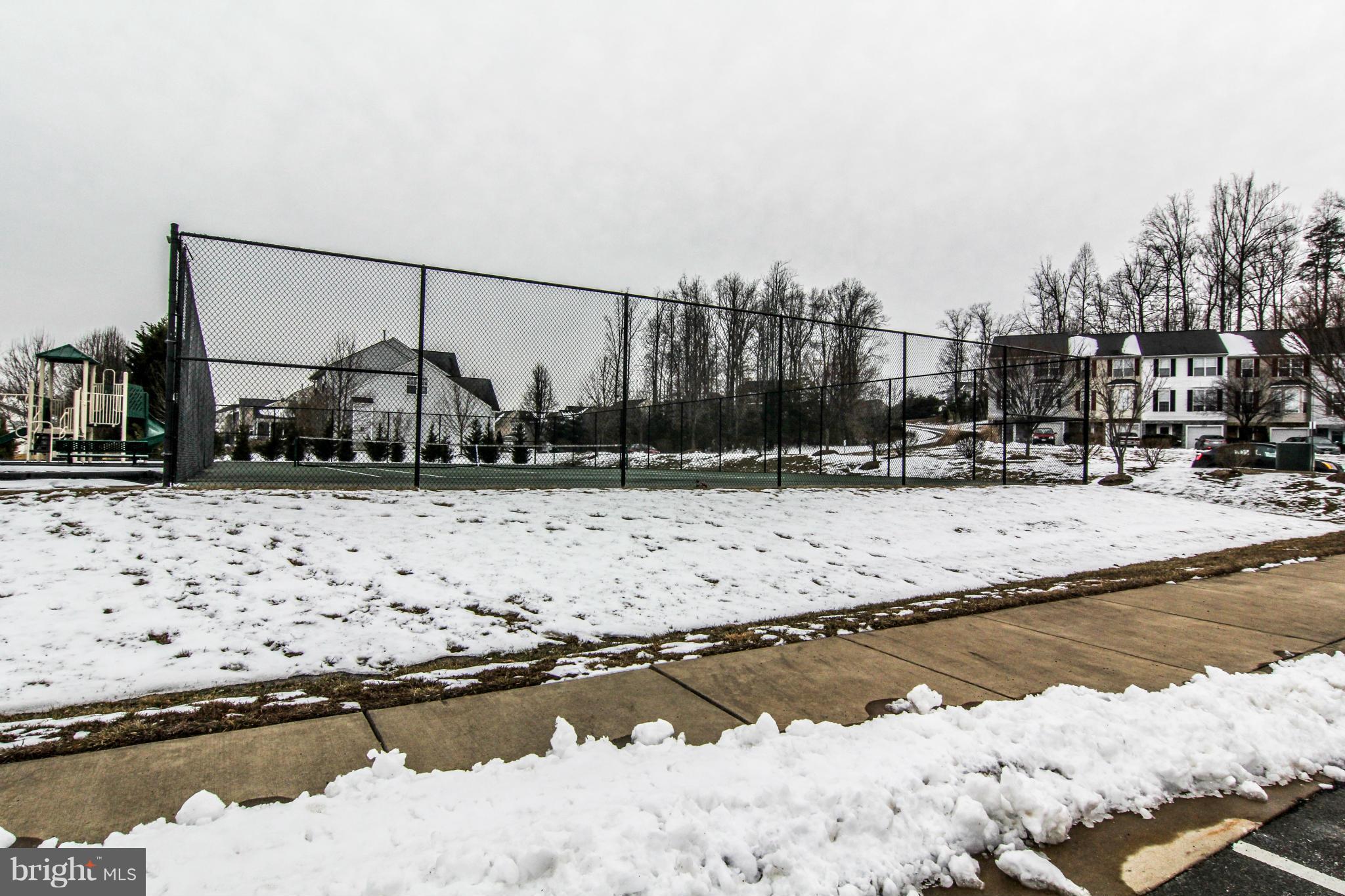 RIDGEFIELD CROSSING - Residential