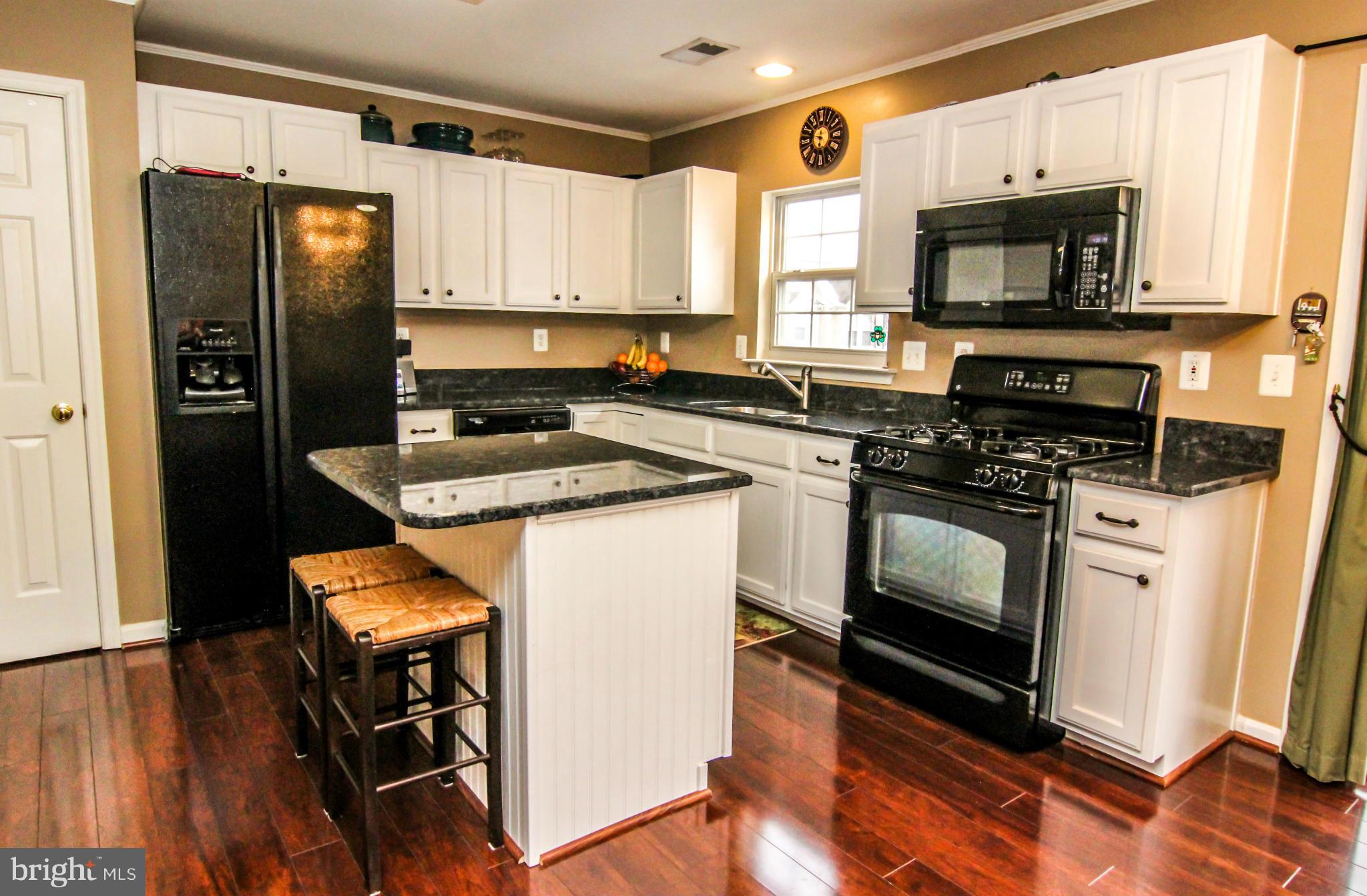 RIDGEFIELD CROSSING - Residential