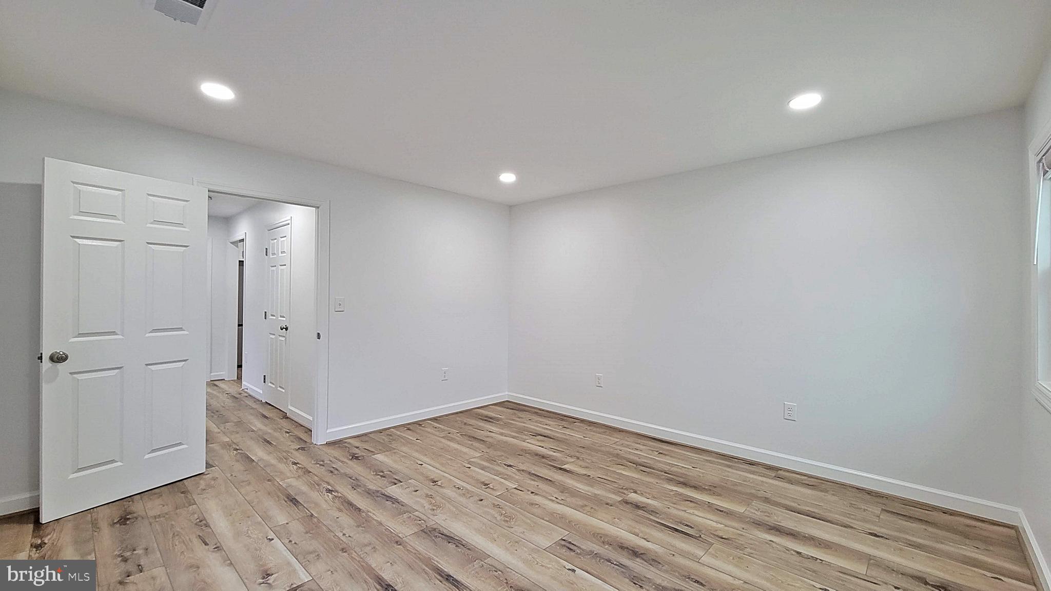 DEL RAY - Residential Lease