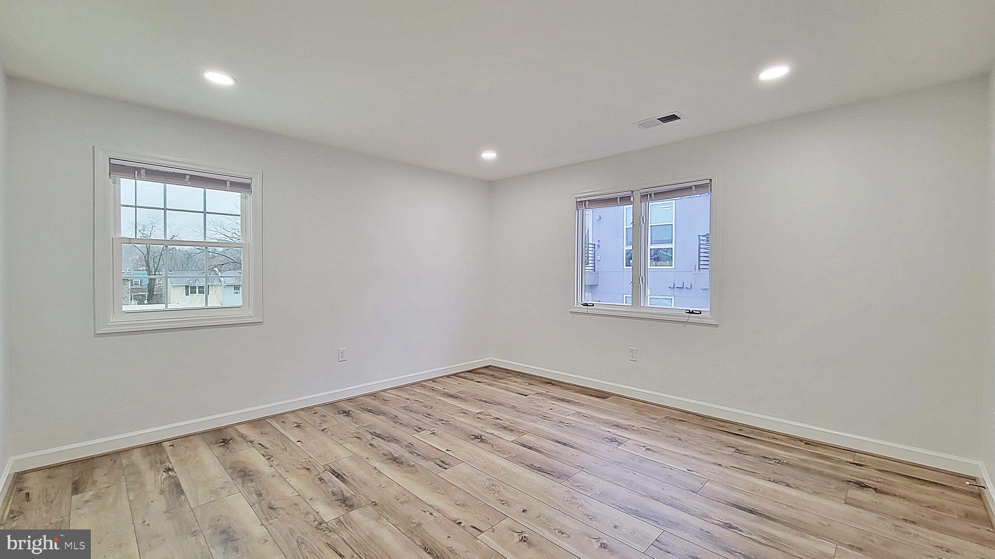 DEL RAY - Residential Lease