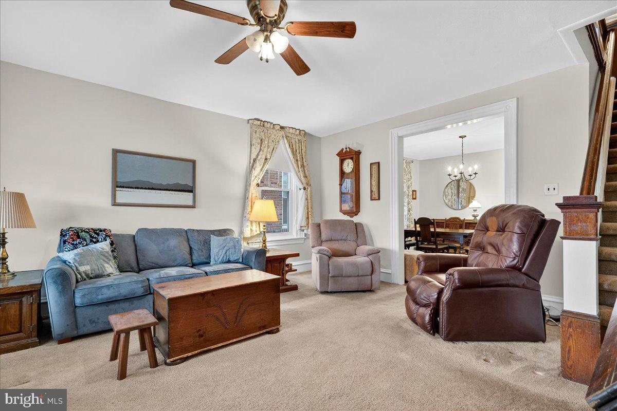 NORRISTOWN - Residential