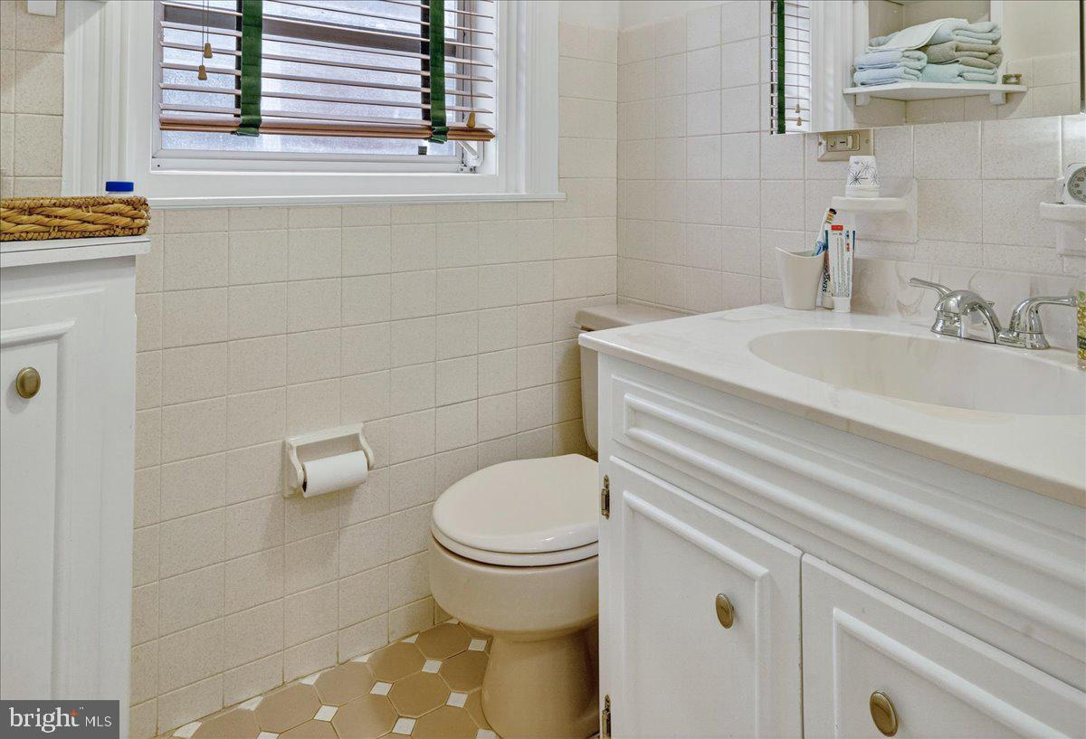 NORRISTOWN - Residential