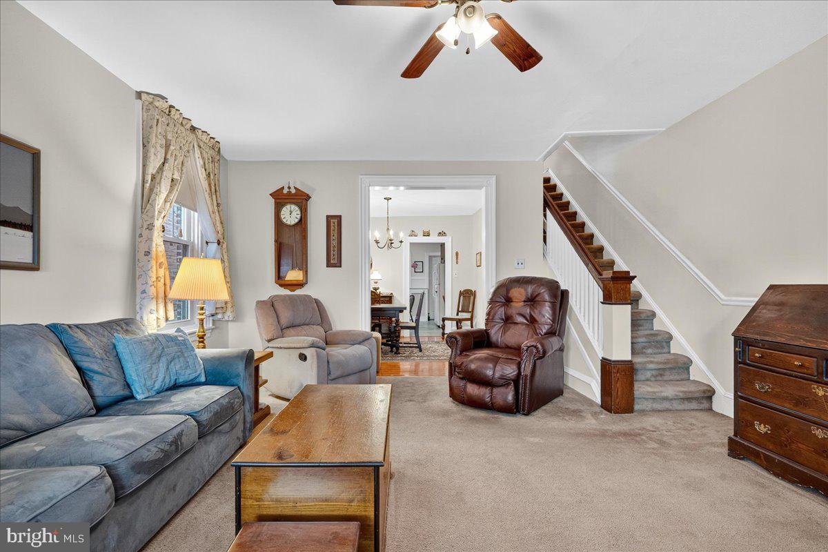 NORRISTOWN - Residential