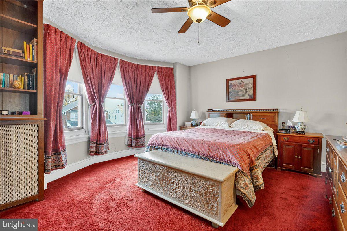 NORRISTOWN - Residential